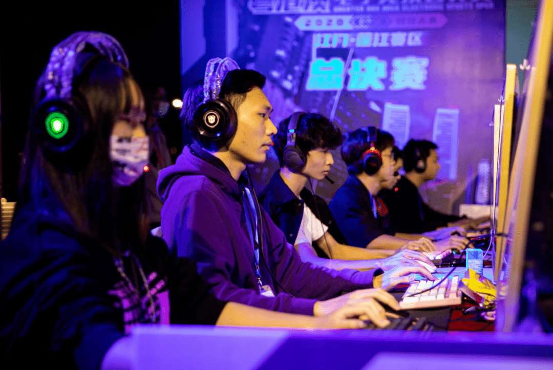 与科技两者 与科技两者