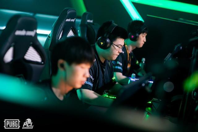 奖金逼队员 奖金逼队员